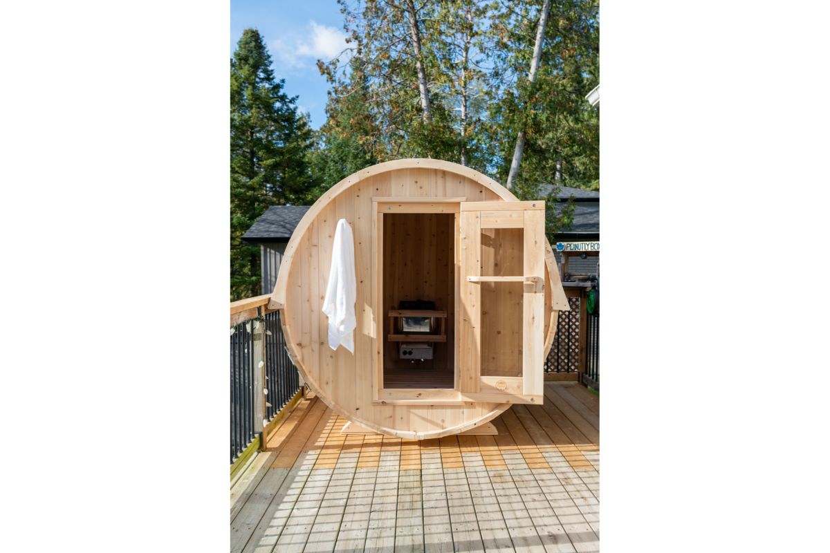 Dundalk Leisure Craft Canadian Timber Harmony 4 -Person sauna CTC22W