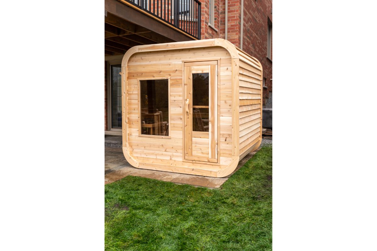 Dundalk Leisure Canadian Timber Luna Traditional Outdoor Sauna CTC22LU
