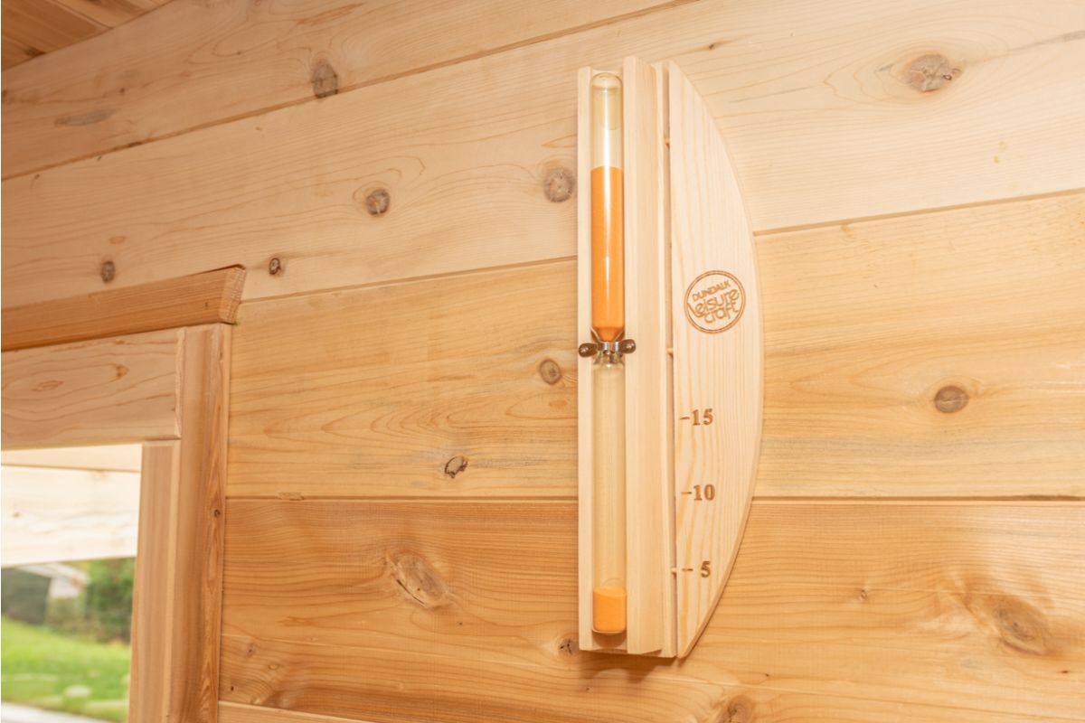 Dundalk Leisure Canadian Timber Luna Traditional Outdoor Sauna CTC22LU