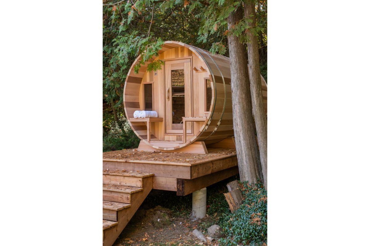 Dundalk Leisure Canadian Timber Tranquility Traditional Outdoor Sauna CTC2345